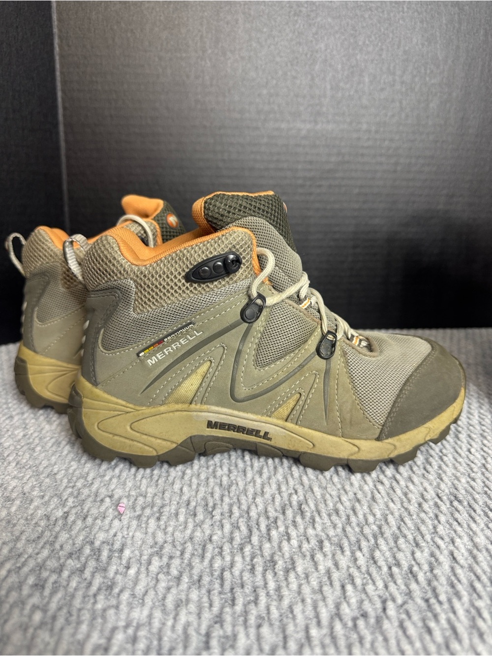 Merrell Youth Junior Hiking Boot Sz 5